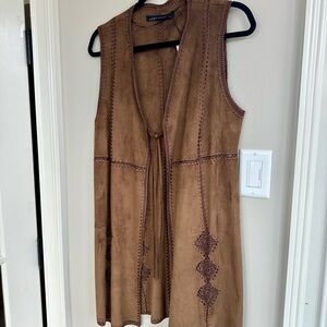 NWOT Zara  
Faux Suede Brown Sleeveless Vest with Embroidered Details